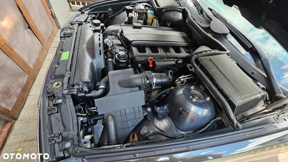 BMW Seria 5 - 38