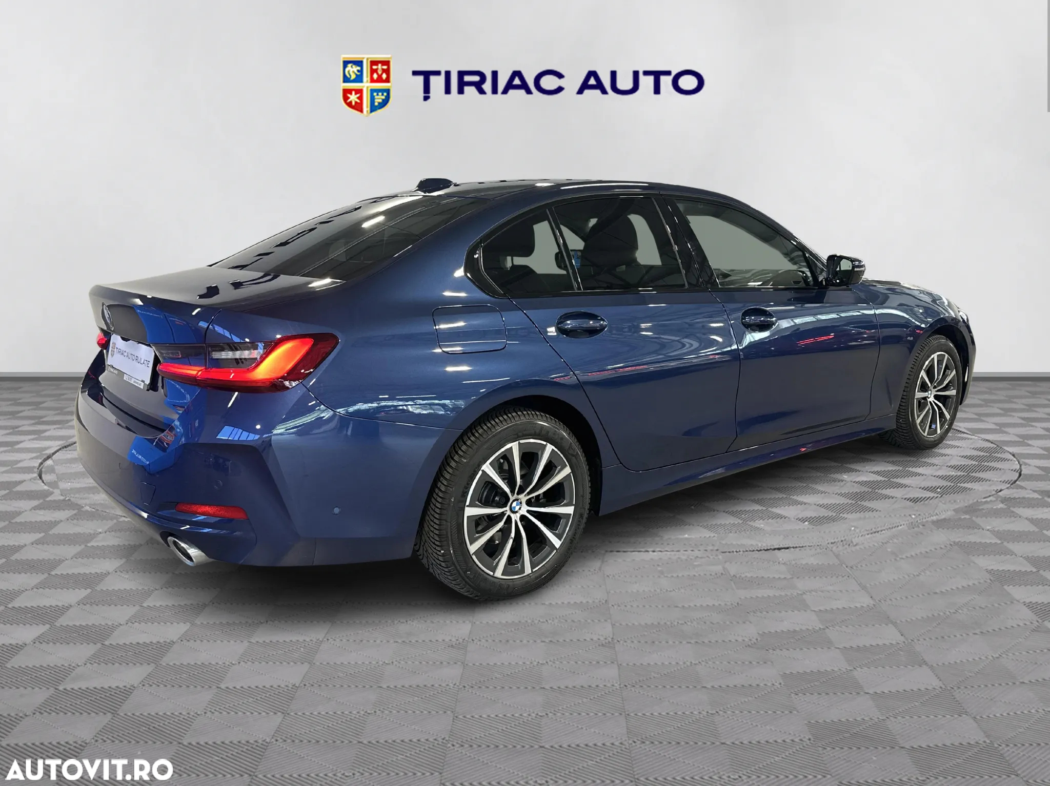 BMW Seria 3 320i xDrive Aut. - 5