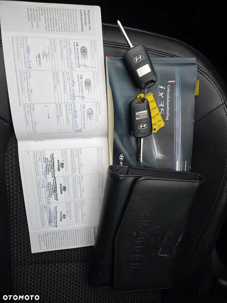 Hyundai ix35 blue 1.6 2WD Finale Gold - 40