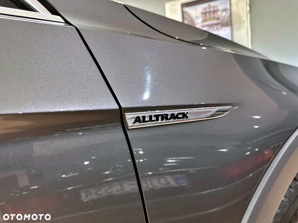 Volkswagen Passat Alltrack 2.0 TDI SCR 4Mot DSG - 18