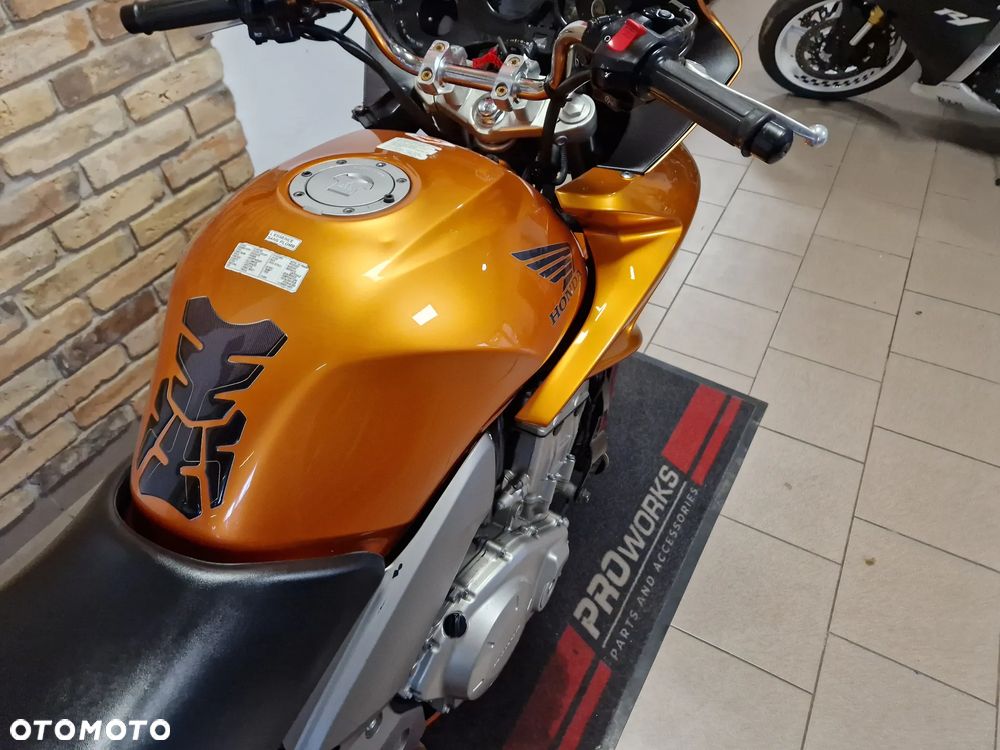 Honda CBF - 34
