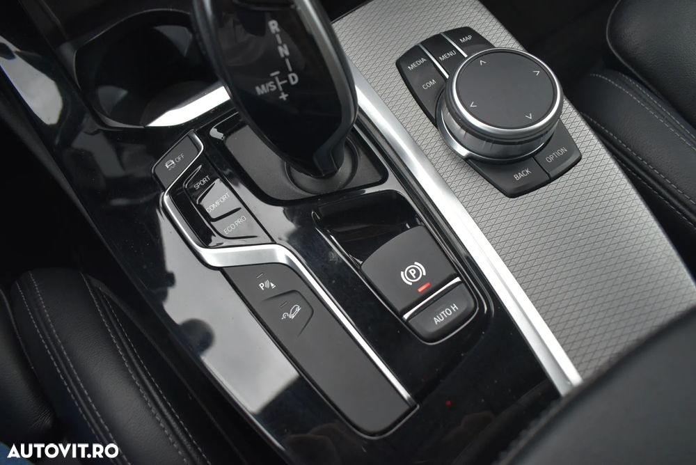BMW X4 xDrive20i AT - 13