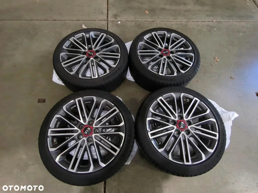 Kia ProCeed 1.6 T-GDI GT DCT - 9