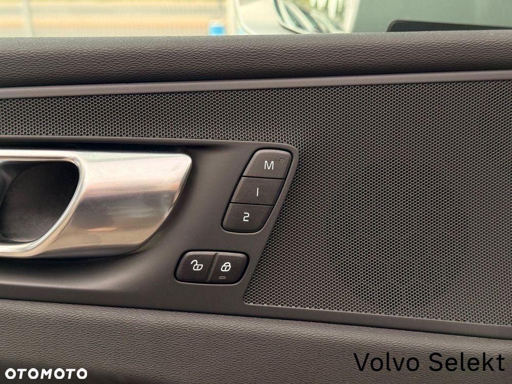 Volvo XC 60 - 14