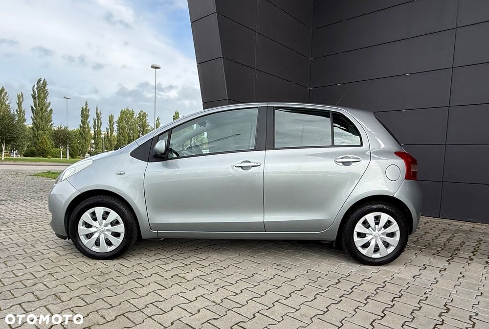 Toyota Yaris 1.0 Luna A/C - 7