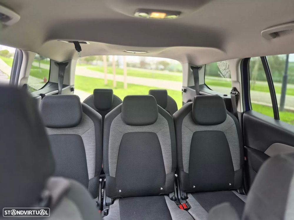 Citroën C4 Grand Picasso - 11