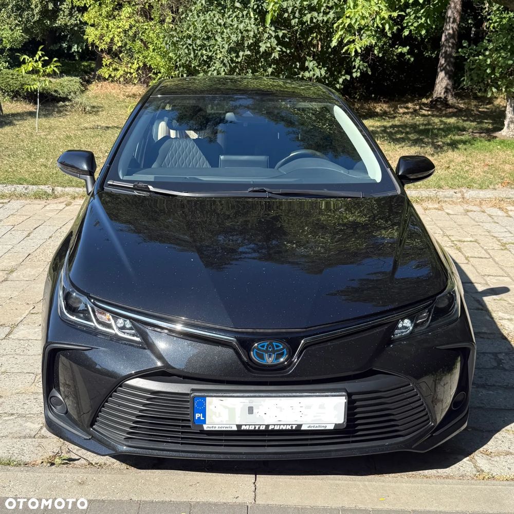 Toyota Corolla - 1