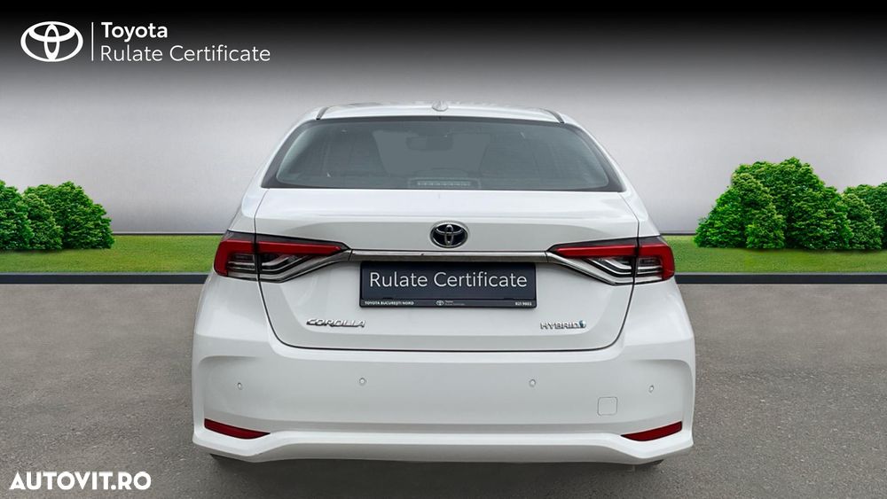Toyota Corolla 1.8 HSD Business - 9