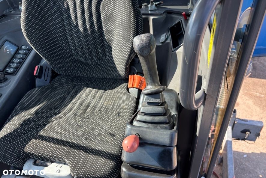 Volvo Volvo EC18D Minikoparka , na przyczepie , 2017 - 7