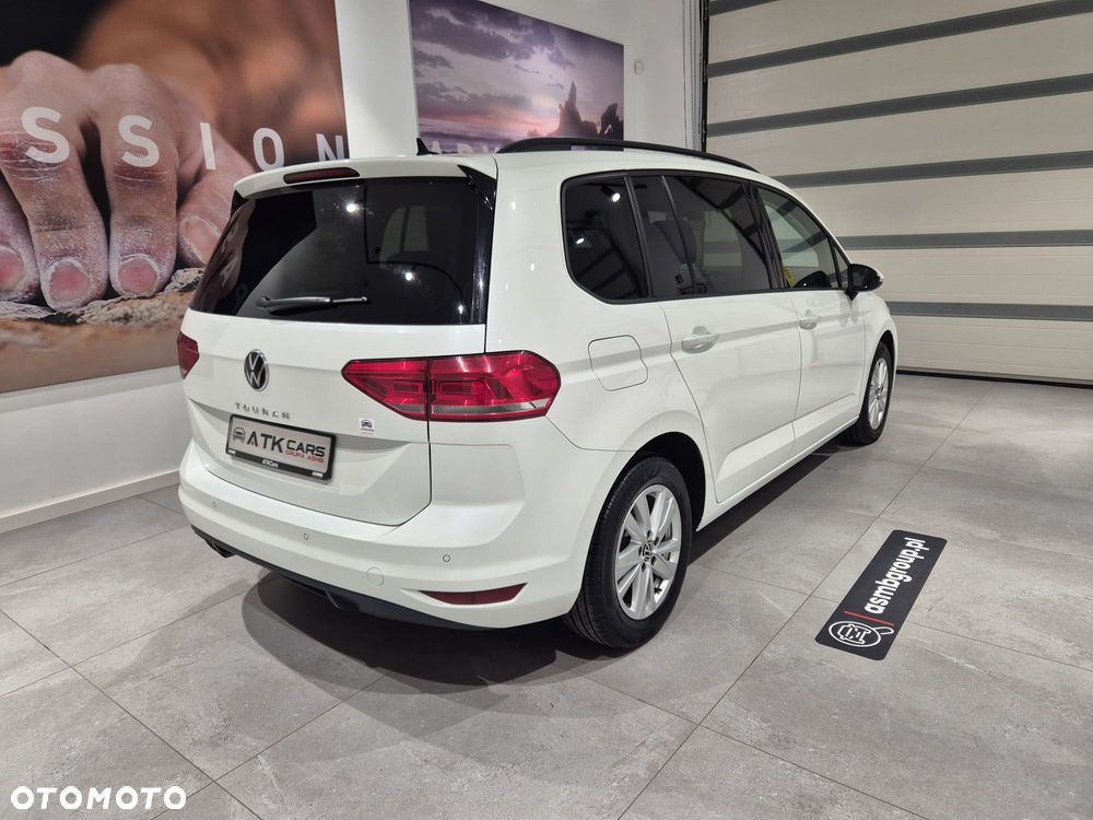 Volkswagen Touran 2.0 TDI BMT Comfortline DSG - 5