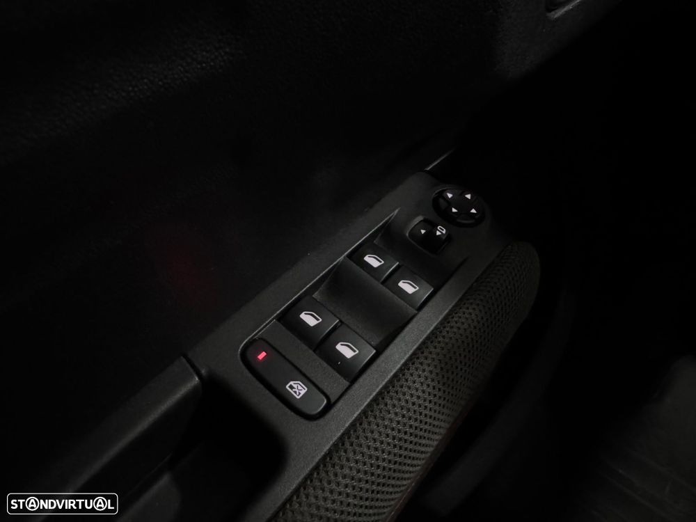 Citroën C3 Aircross 1.2 PureTech Shine - 37