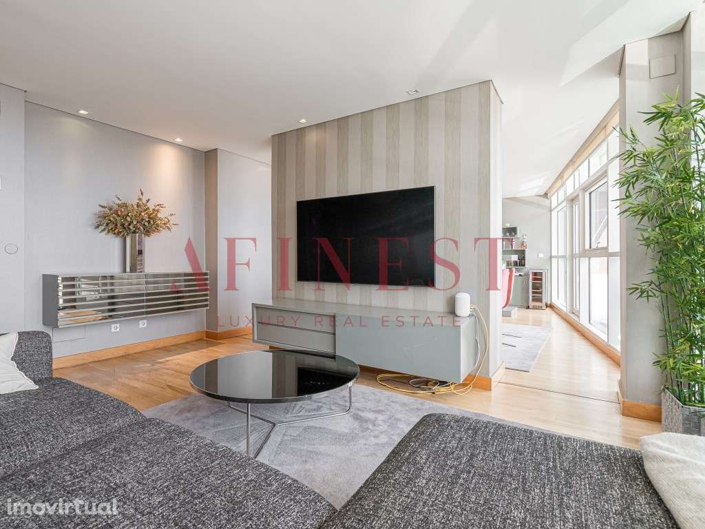 APARTAMENTO T3 DUPLEX NO PARQUE DAS NAÇÕES - LISBOA -VALOR NEGOCIÁVEL - Grande imagem: 5/50