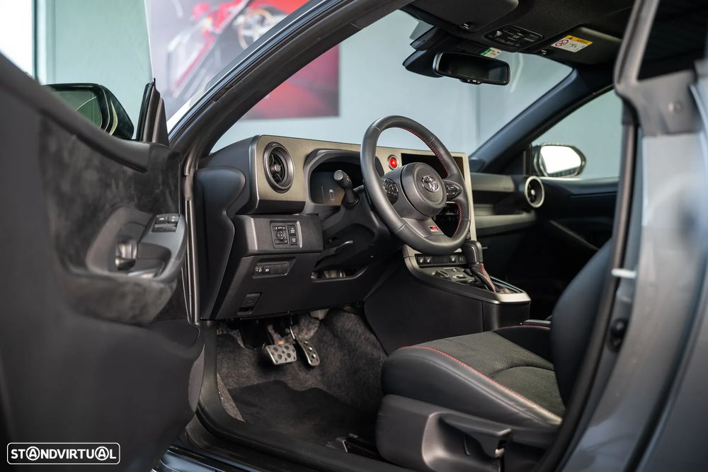 Toyota GR Yaris Auto - 11