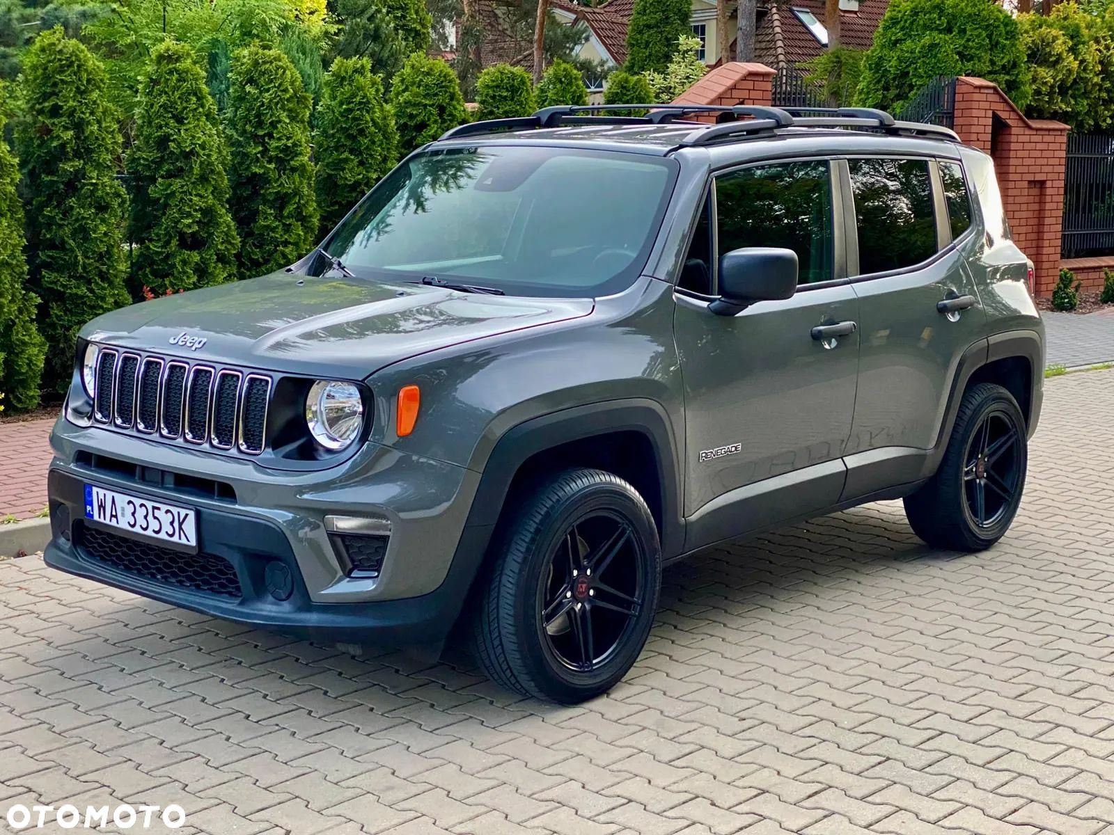 Jeep Renegade - 1