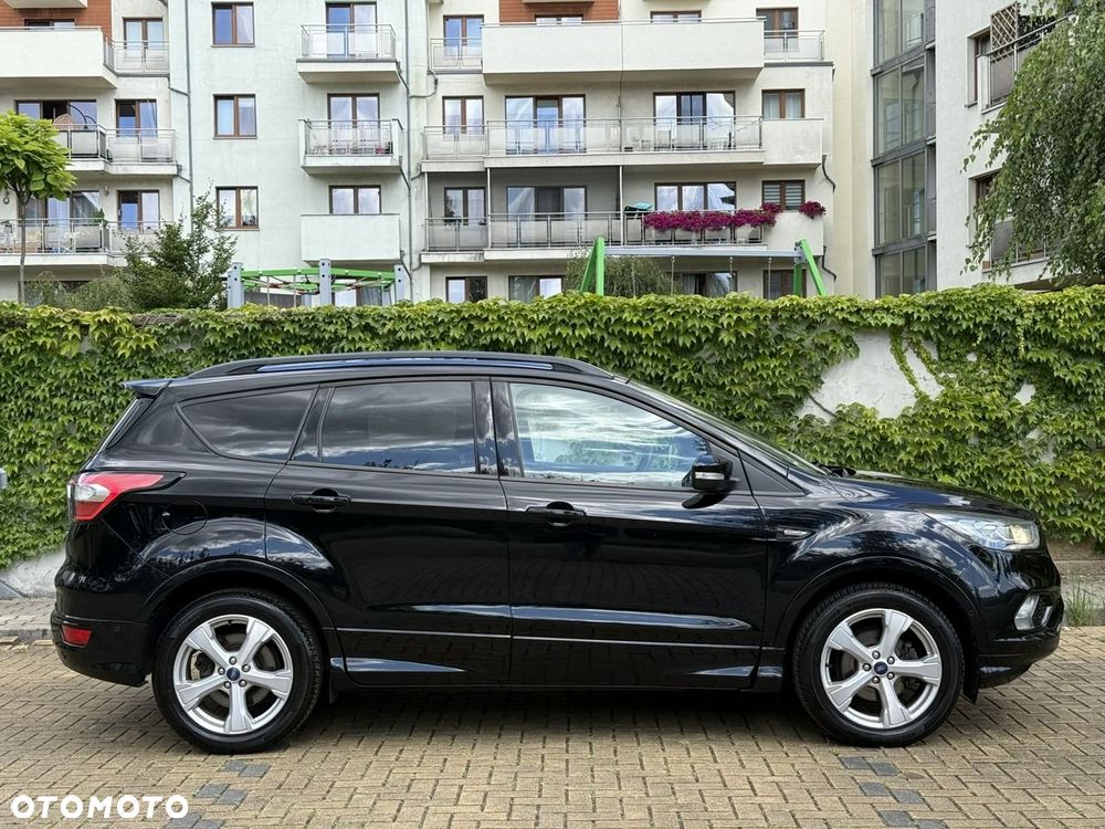 Ford Kuga 1.5 EcoBoost 2x4 ST-Line - 12