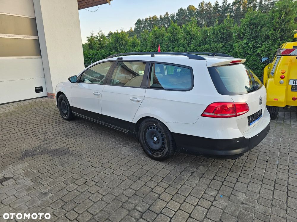 Volkswagen Passat 2.0 TDI Comfortline - 4