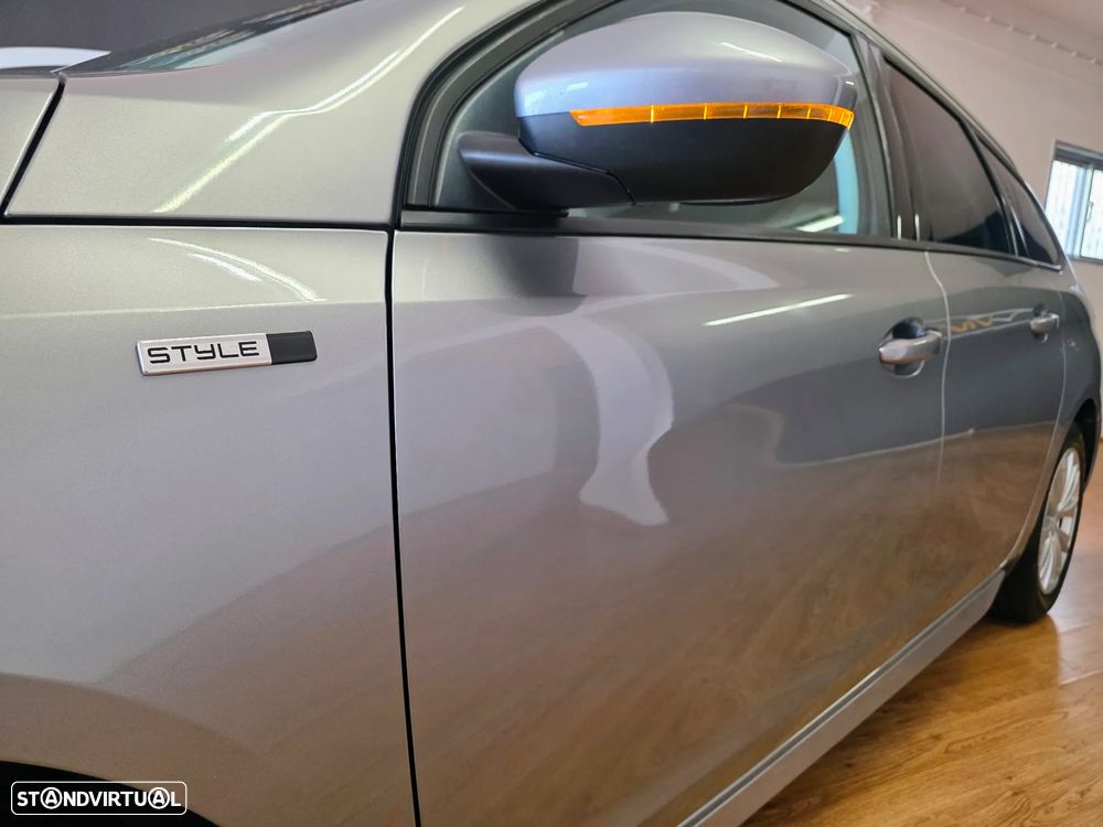 Peugeot 308 SW 1.6 BlueHDi Style - 20