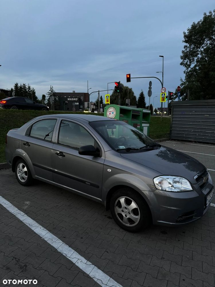 Chevrolet Aveo 1.2 16V Base+ / Classic+ - 3