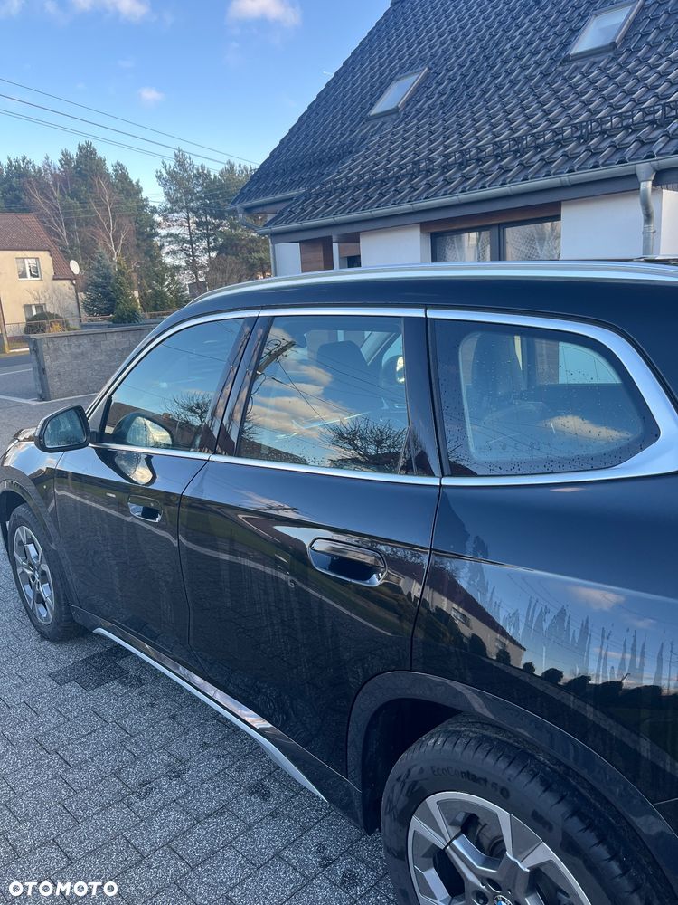 BMW X1 sDrive18d xLine - 11