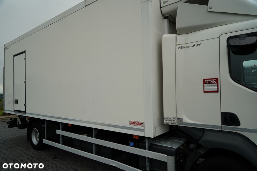Renault D 250 / CHŁODNIA - 6,7 m / THERMO KING T 600R / + WINDA ZAŁADOWCZA PALFINGER / - 14
