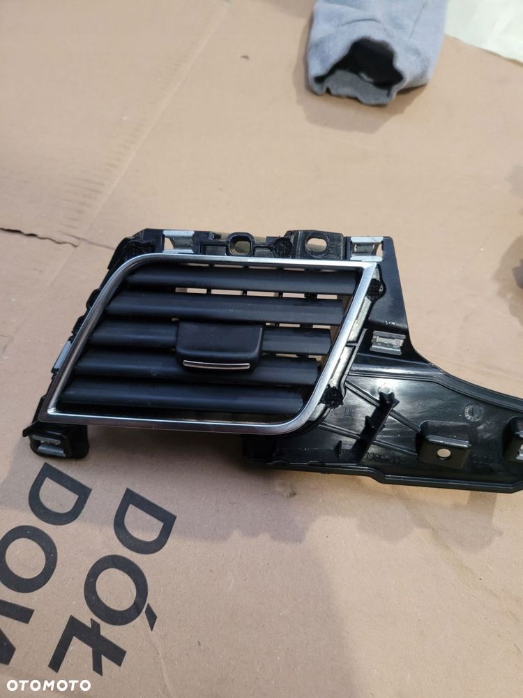 audi a8 d4 4h kratka nawiewu lewa 4h1820901a - 1