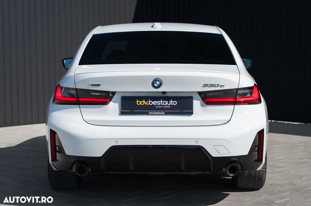 BMW Seria 3 330e xDrive Aut. M Sport - 11