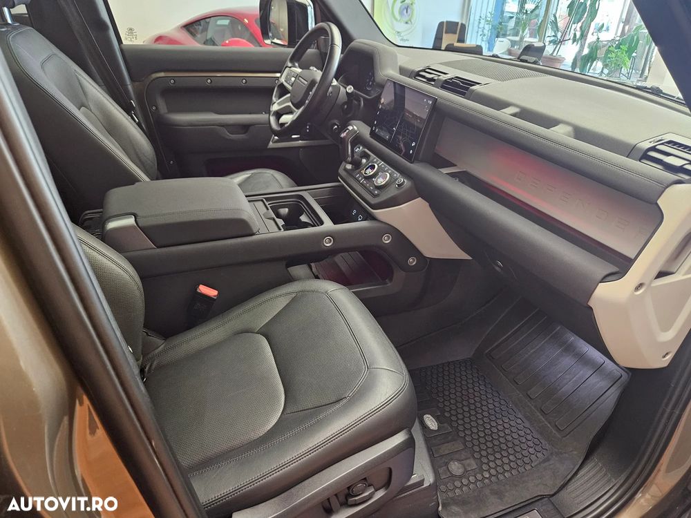 Land Rover Defender 110 3.0 D250 MHEV XS Edition - 17