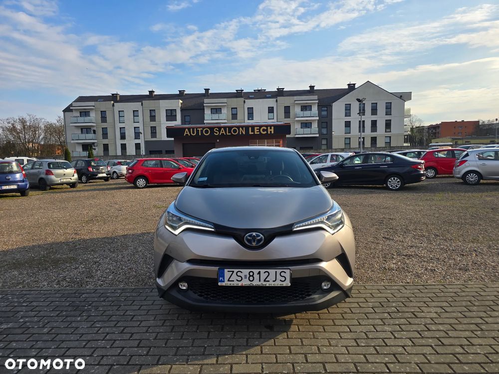 Toyota C-HR 1.8 Hybrid Prestige - 2