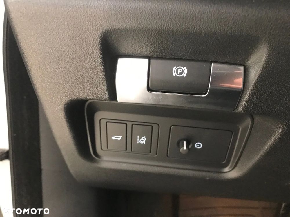 Jaguar E-Pace 2.0 i4D AWD - 18
