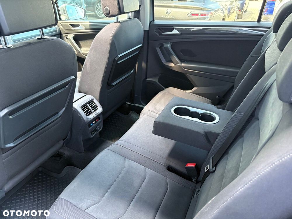 Volkswagen Tiguan Allspace - 15