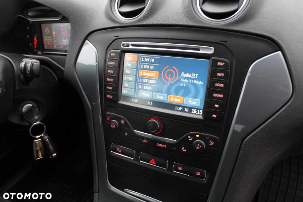 Ford Mondeo SW 2.0 TDCi Titanium - 21