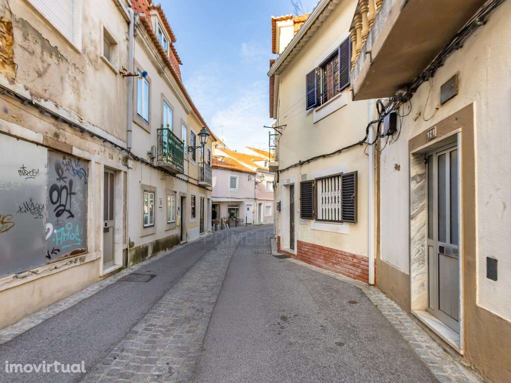 Predio no centro historico do seixal - Grande imagem: 3/45