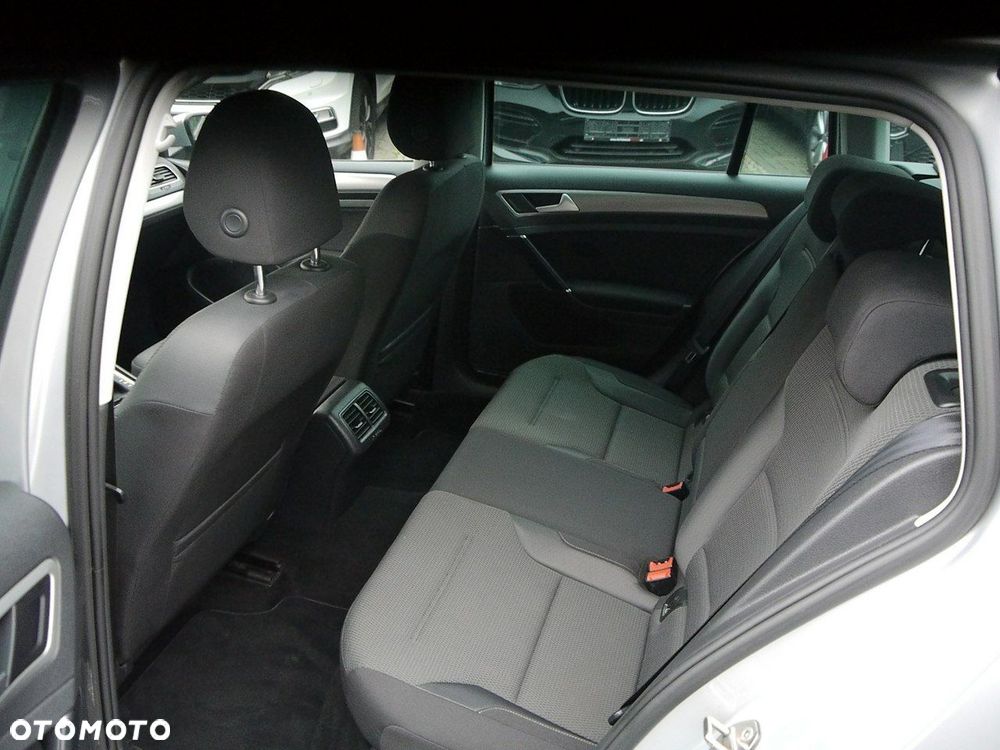 Volkswagen Golf 1.6 TDI 4Motion BlueMotion Technology Cup - 26