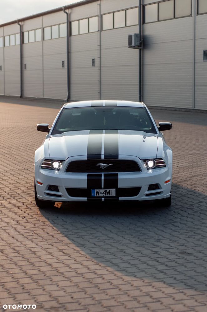 Ford Mustang 3.7 V6 - 3