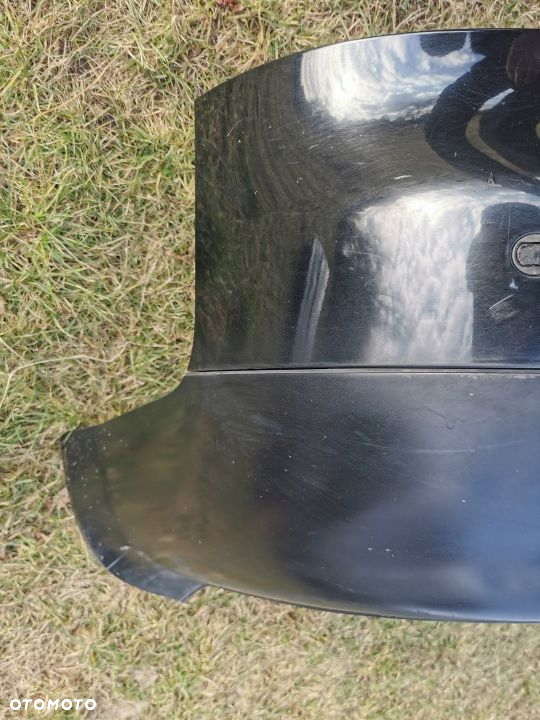 Zderzak tylny Audi A4 B6 kombi z czujnikami LY9B - 2