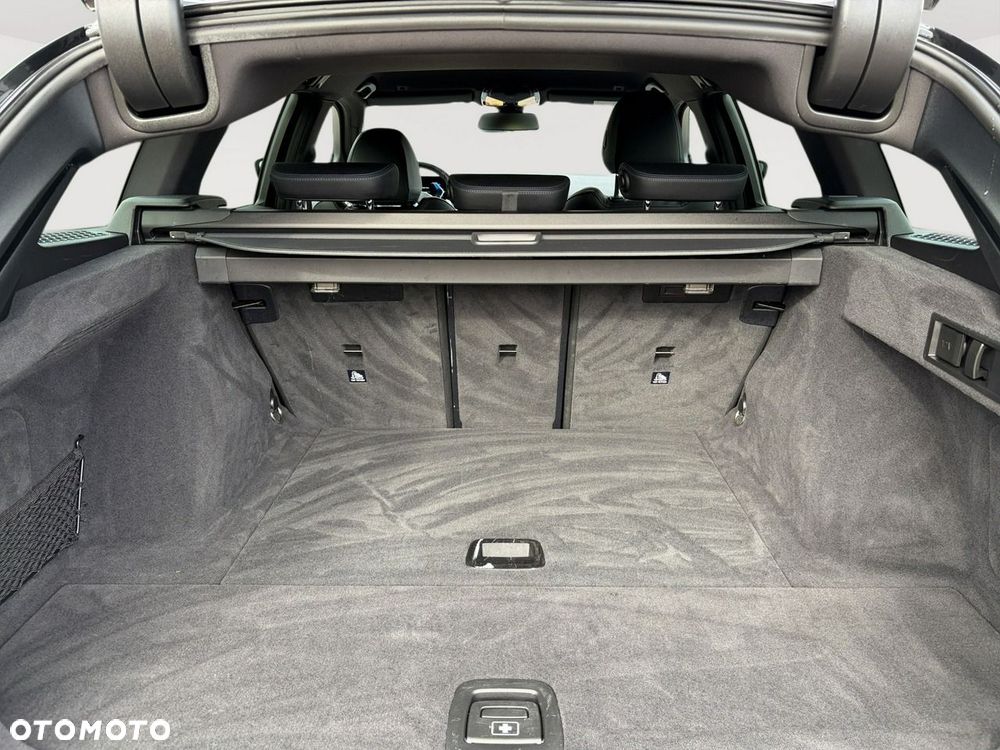 BMW Seria 3 320d xDrive mHEV M Sport - 25