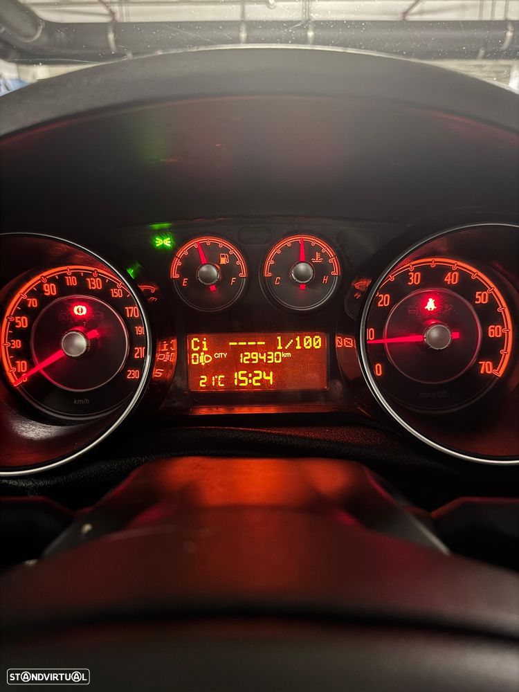 Fiat Grande Punto - 12