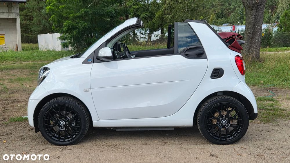Smart Fortwo EQ - 16