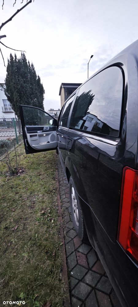 Chrysler Grand Voyager 2.8 CRD Touring - 18