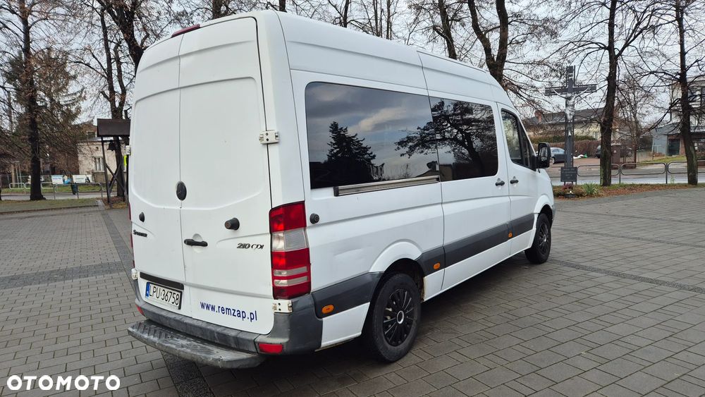 Mercedes-Benz Sprinter - 3