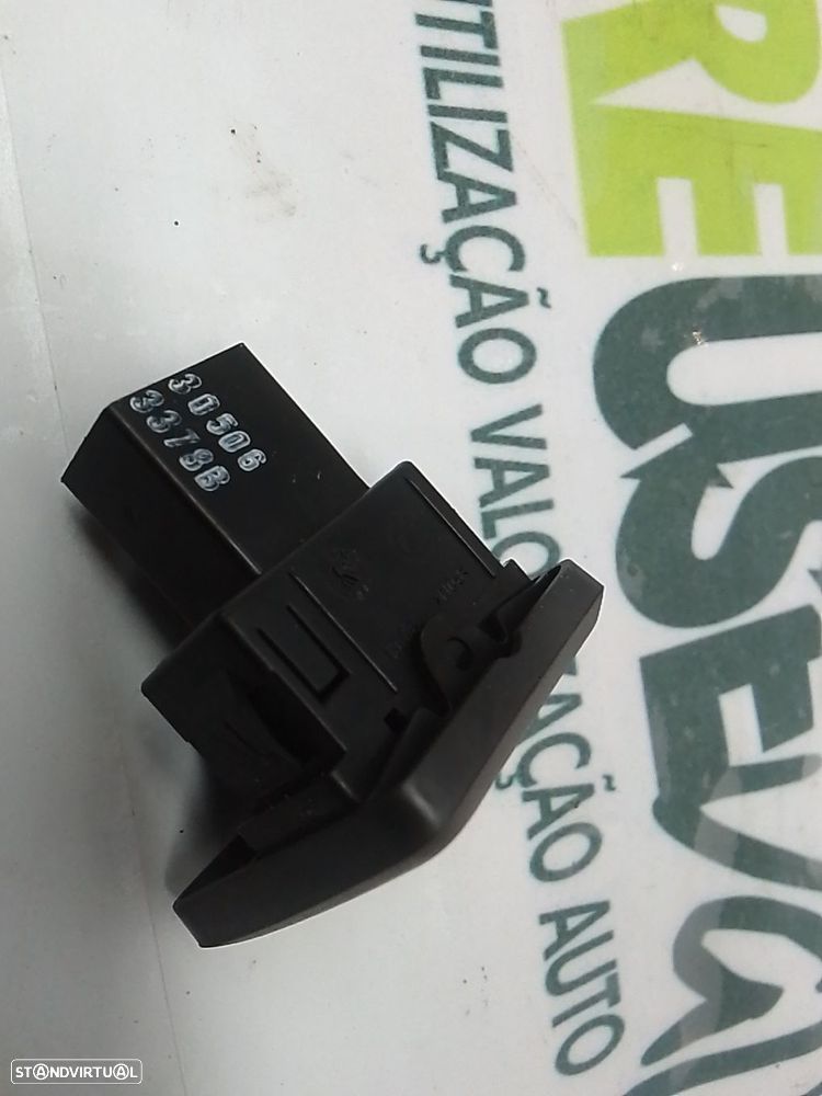 Interruptor Elevador Vidros Fr Esq Fiat 500 (312_) - 2