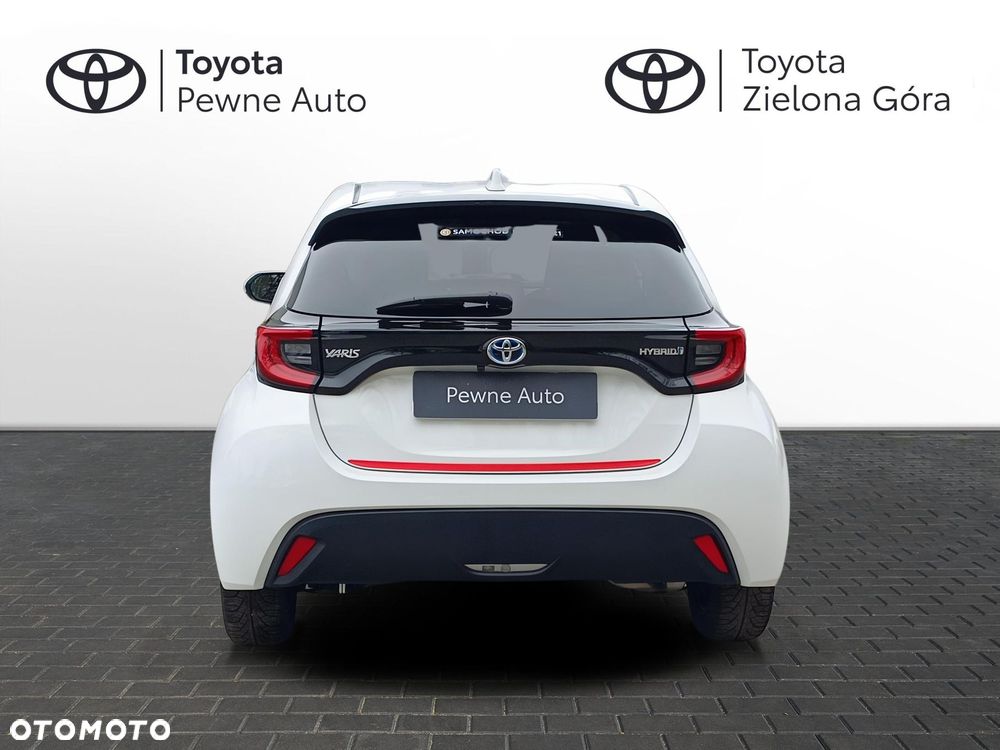 Toyota Yaris - 4