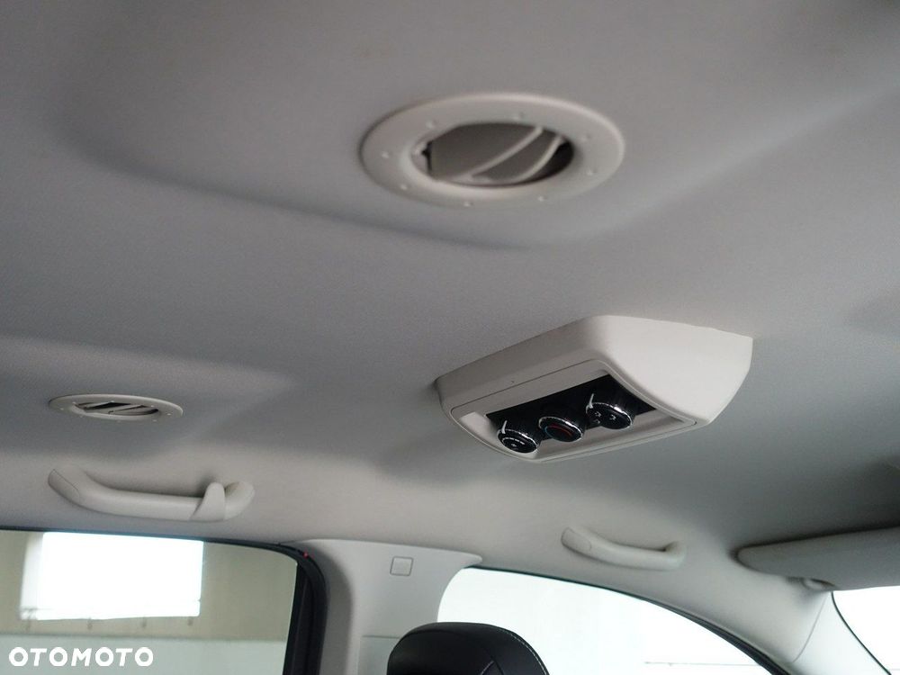 Fiat Freemont 2.0 Multijet Lounge AWD - 27