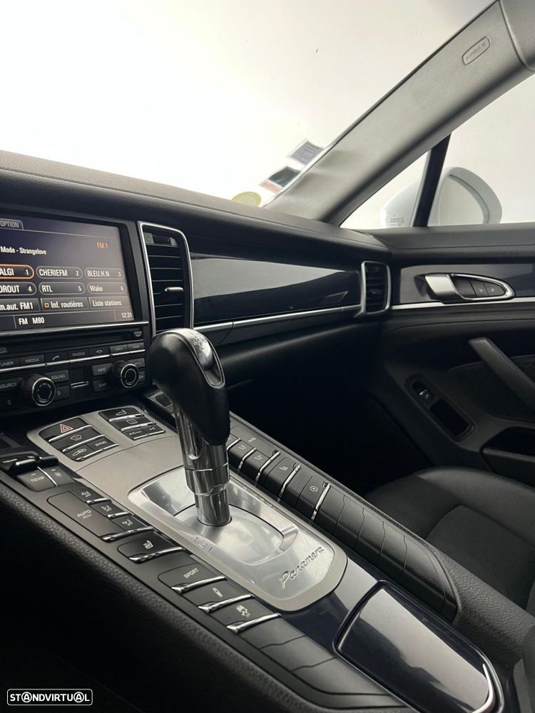 Porsche Panamera 3.0 V6 - 17