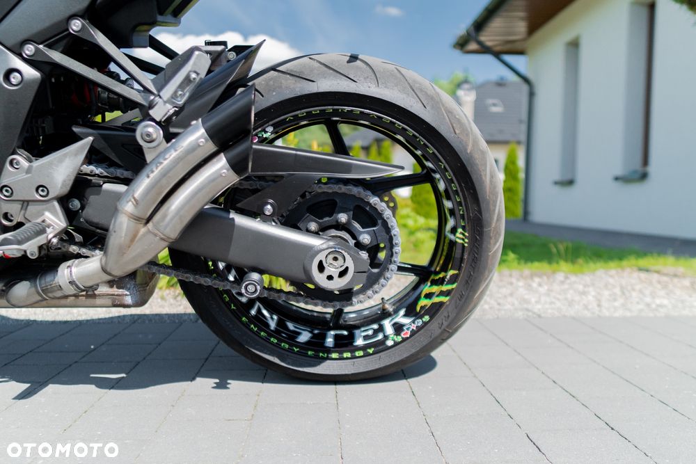 Kawasaki Ninja 1000 SX - 32