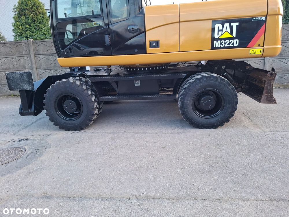 Caterpillar CAT M 322 D - 31