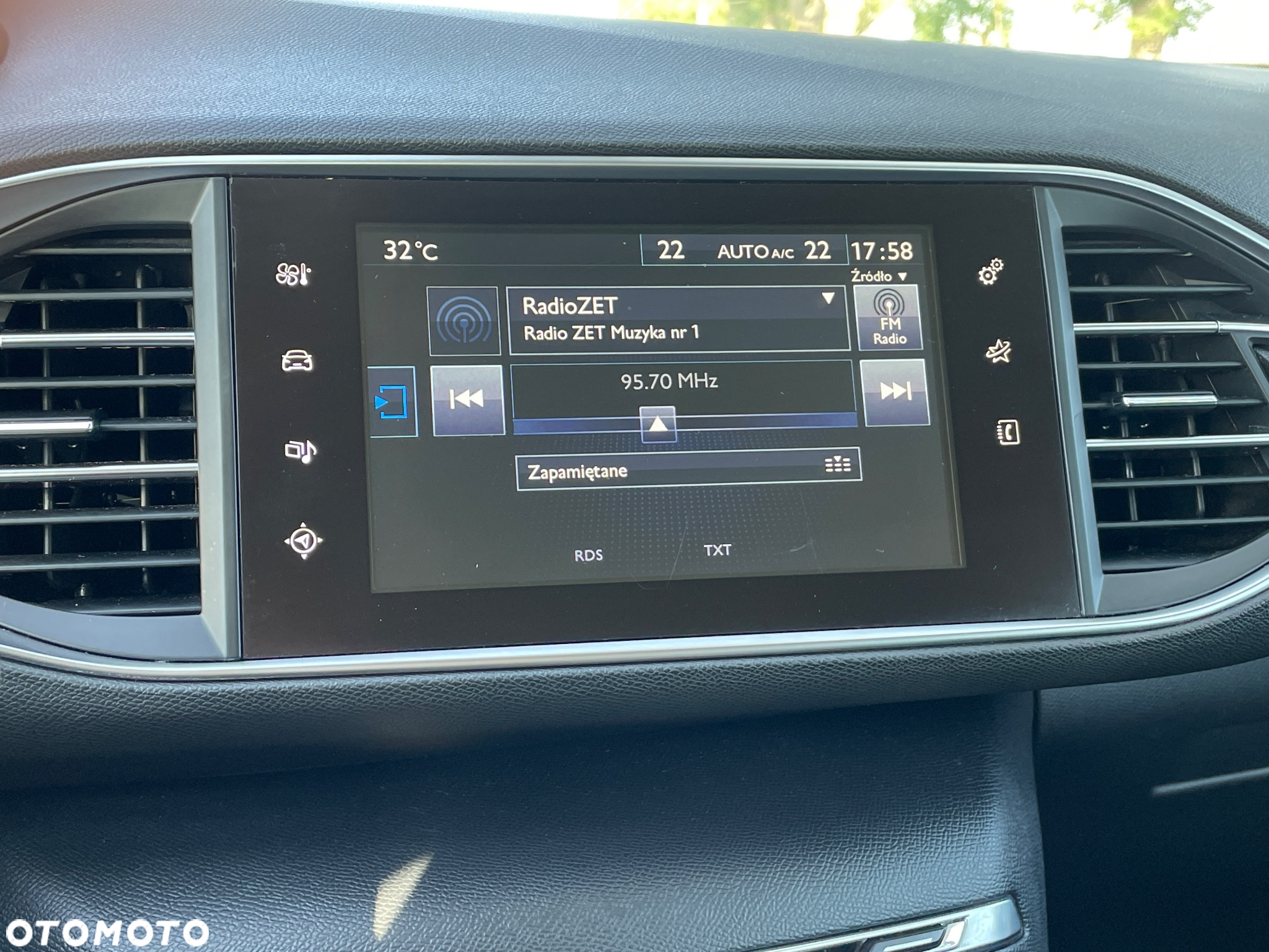Peugeot 308 1.6 HDi Active - 17
