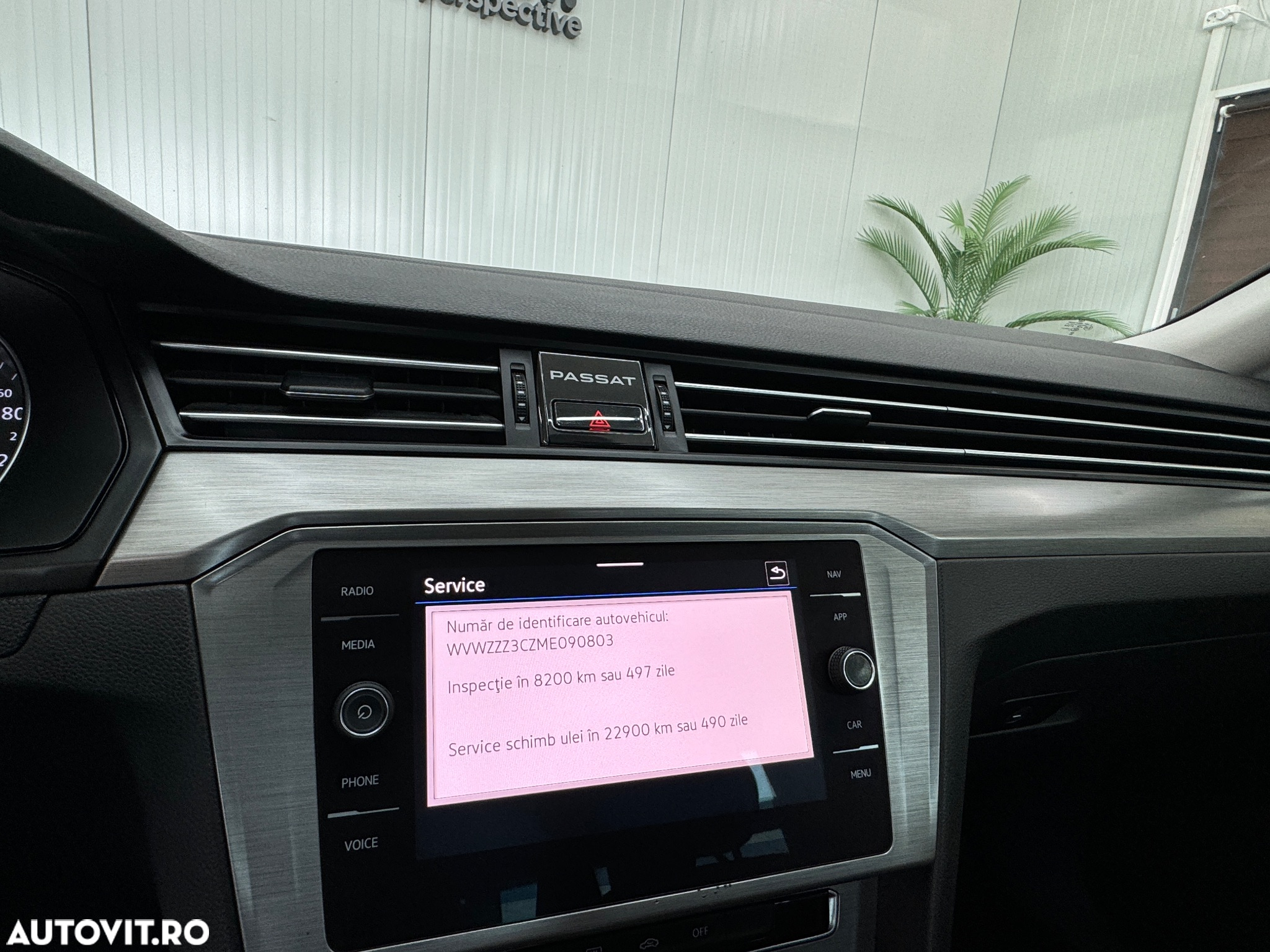 Volkswagen Passat Variant 2.0 TDI DSG Comfortline - 19