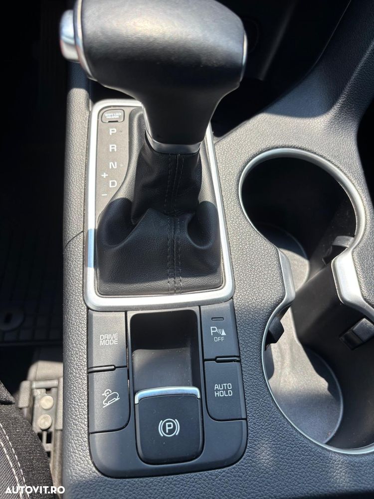 Kia Sportage 1.6 DSL MHEV 7DCT HP 4x2 Style - 18