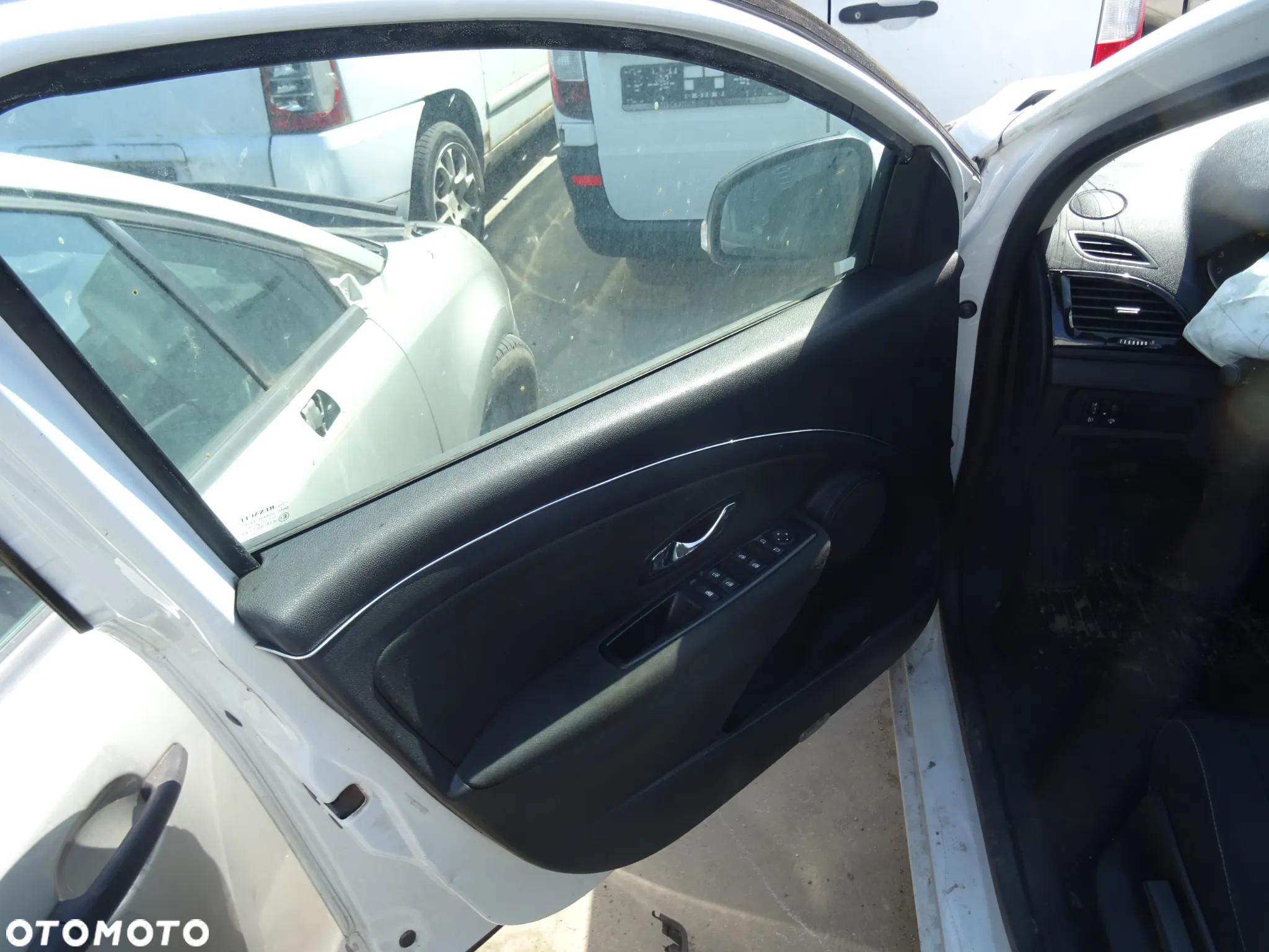 Renault Megane 2011 lakier(0v369) bez silnika na części klapa błotnik drzwi zderzak - 5